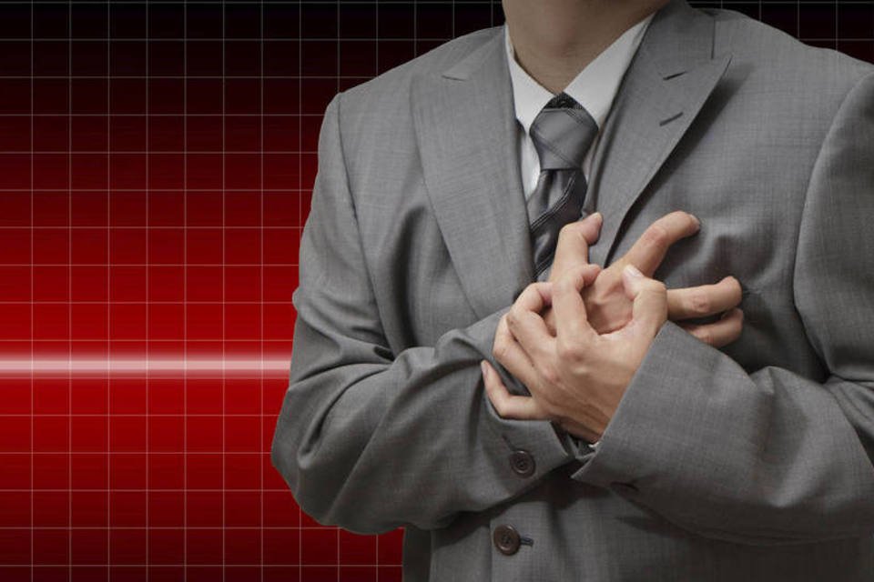 Segundas-feiras elevam risco de infarto; estudo aponta aumento de 13% em ataques cardíacos no início da semana