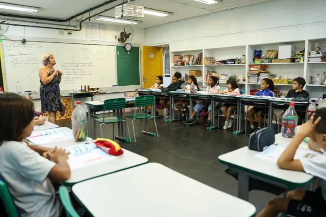 Governo federal lança Prova Nacional Docente para valorizar professores e melhorar a qualidade da educação básica