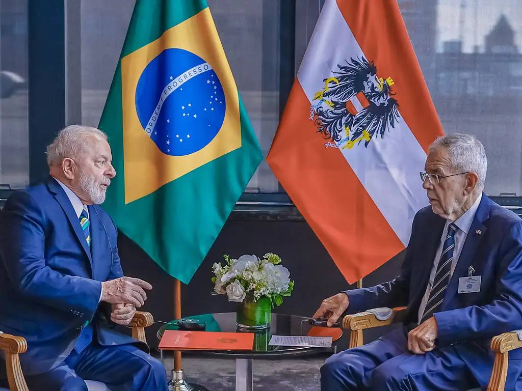 Presidente da Áustria cancela participação na COP30 devido a altos custos de viagem e orçamento restrito