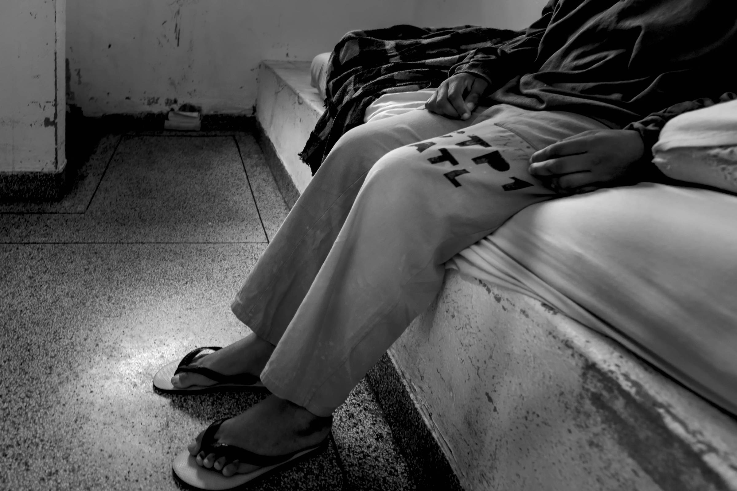 Desativação de manicômios judiciários avança lentamente no Brasil, com São Paulo em desacordo com a lei