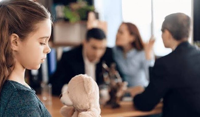 "Vaquinha busca apoio para mulher que supera relacionamento abusivo e luta pela segurança dos filhos"