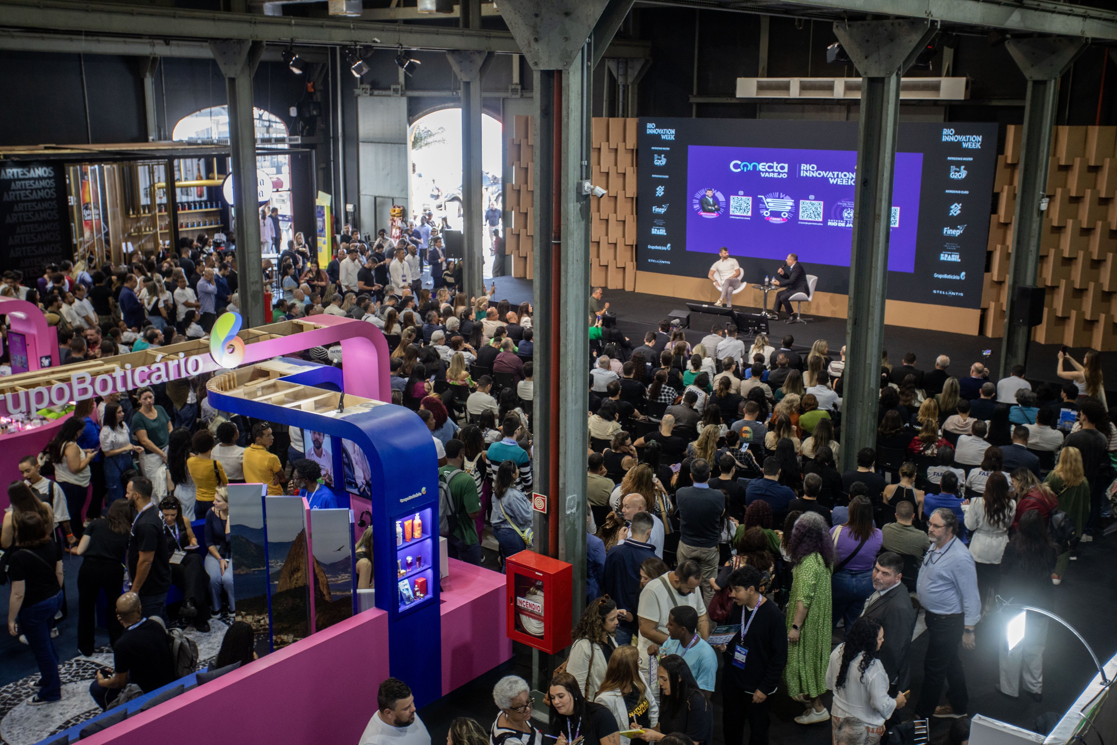 Rio Innovation Week 2025 promove trilha de empreendedorismo e destaca vozes femininas na inovação