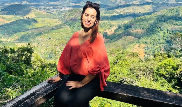 "Campanha arrecada R$ 40 mil para tratamento urgente de câncer de Juliana, diagnosticada com metástases"