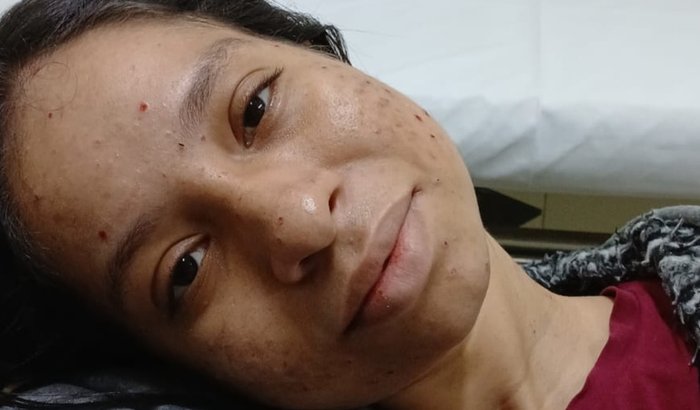 Campanha busca apoio para tratamento urgente de Elizabeth Sousa, diagnosticada com Porfiria Aguda