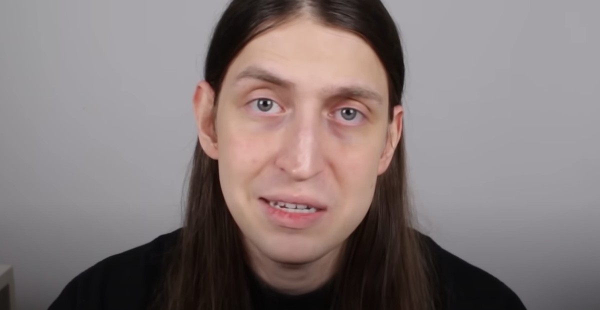 Felipe Bressamin Pereira, o Felca, sofre ameaças após vídeo sobre 'adultização' de crianças viralizar nas redes sociais
