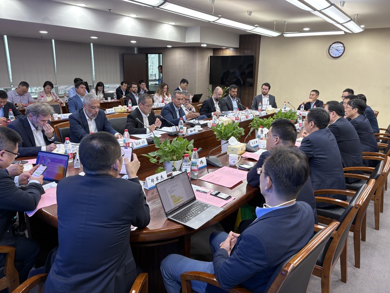 Ministério da Integração busca parcerias com empresas chinesas para impulsionar a bioeconomia na Amazônia