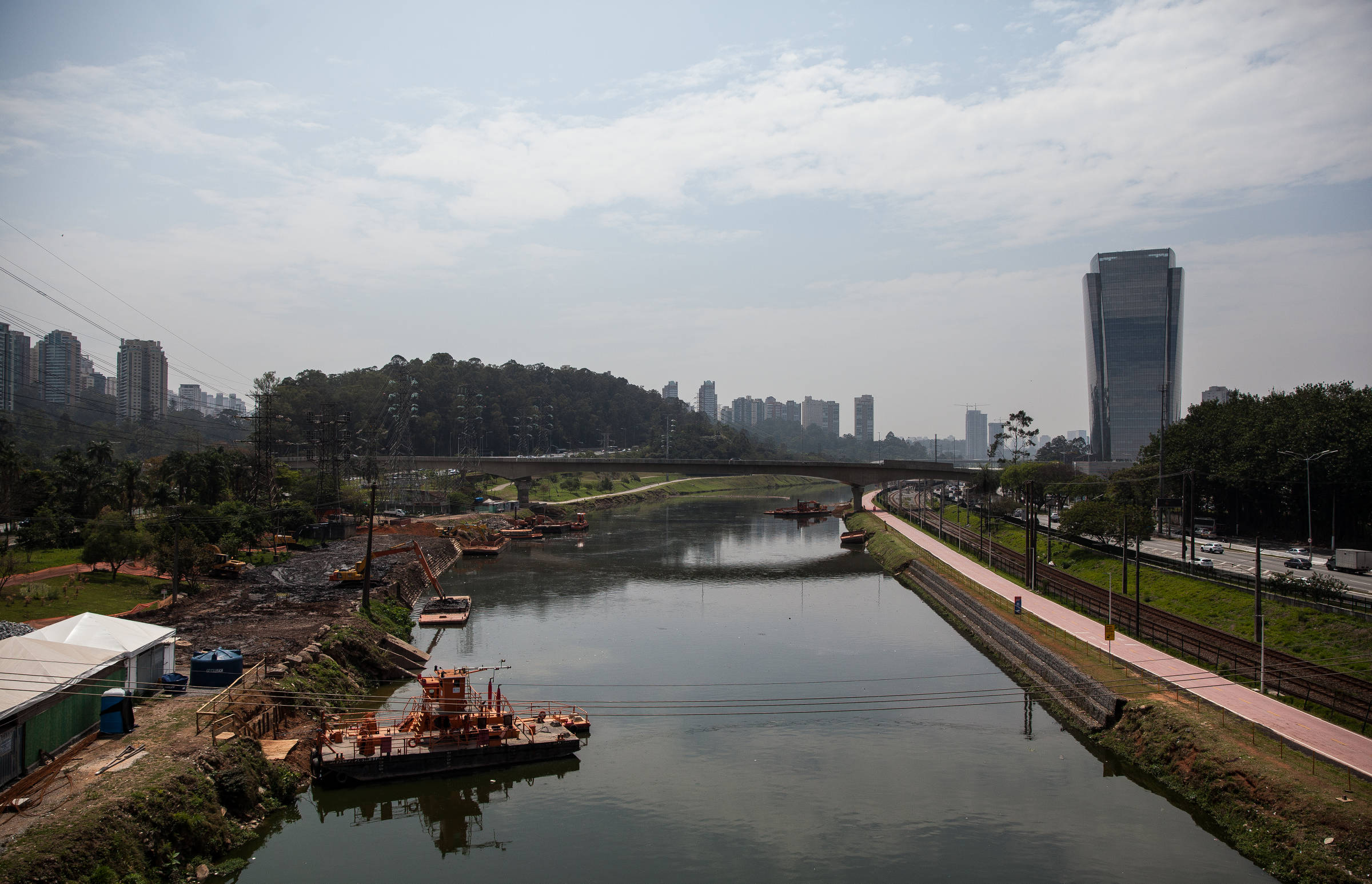 Prefeitura de São Paulo lança plano de expansão imobiliária com incentivos para habitação popular no Arco Jurubatuba