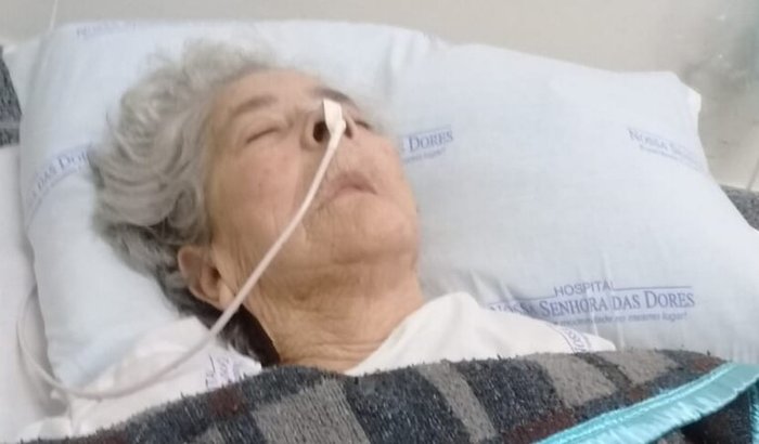"Vaquinha busca apoio para custear fraldas e remédios de tia acamada em necessidade urgente"