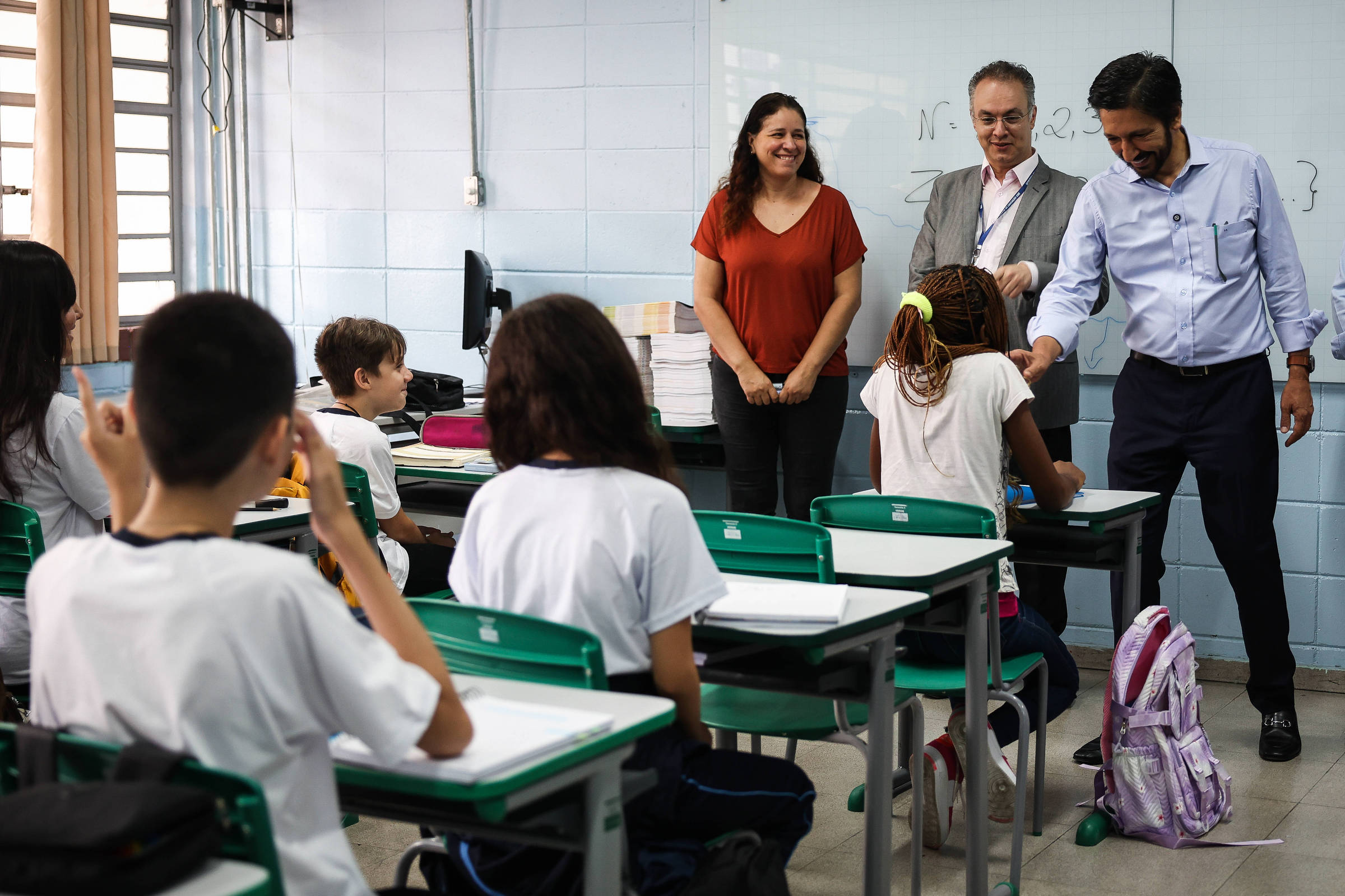 São Paulo amplia jornada escolar para nove horas diárias e diversifica disciplinas no ensino integral