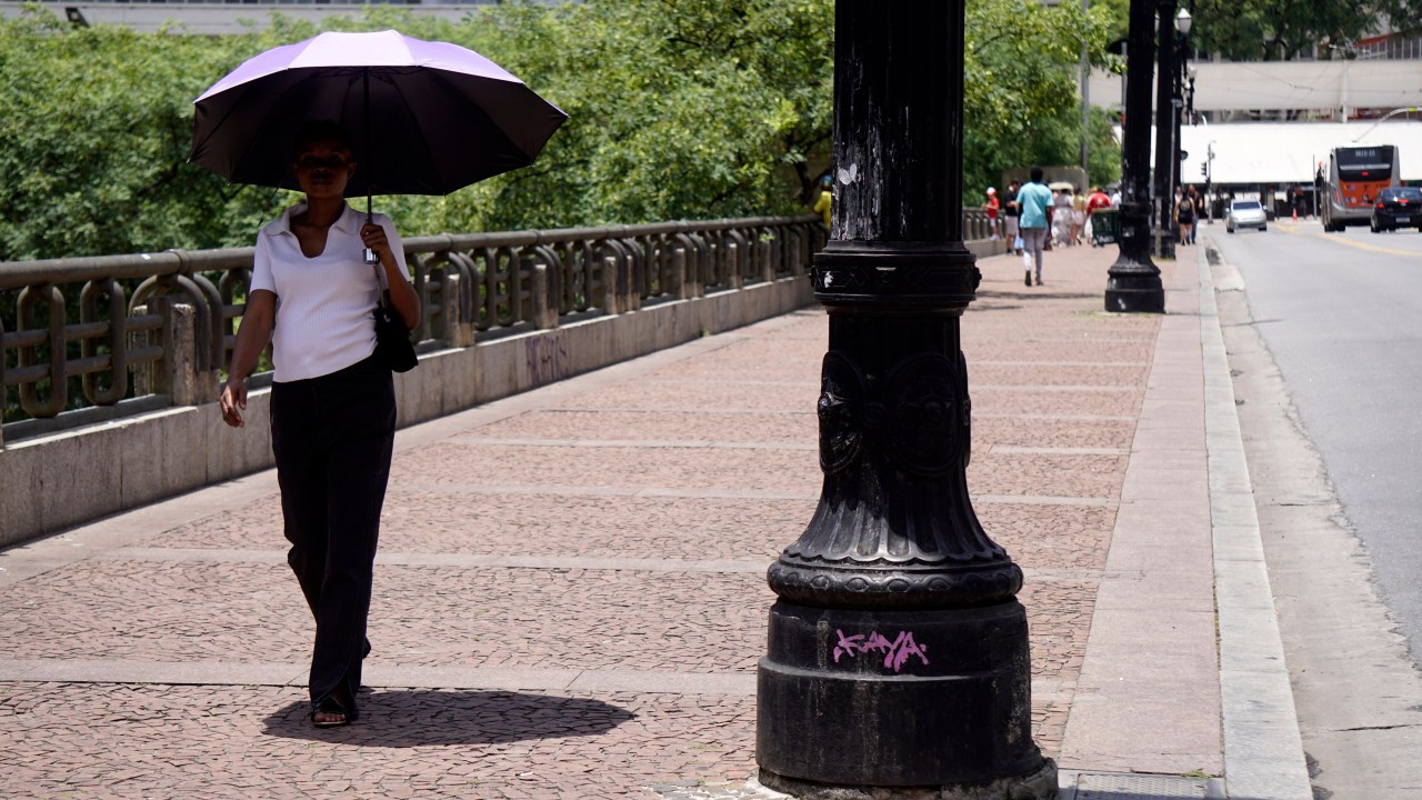 Calor intenso marca o início do terceiro veranico de 2025 e eleva temperaturas em várias regiões do Brasil