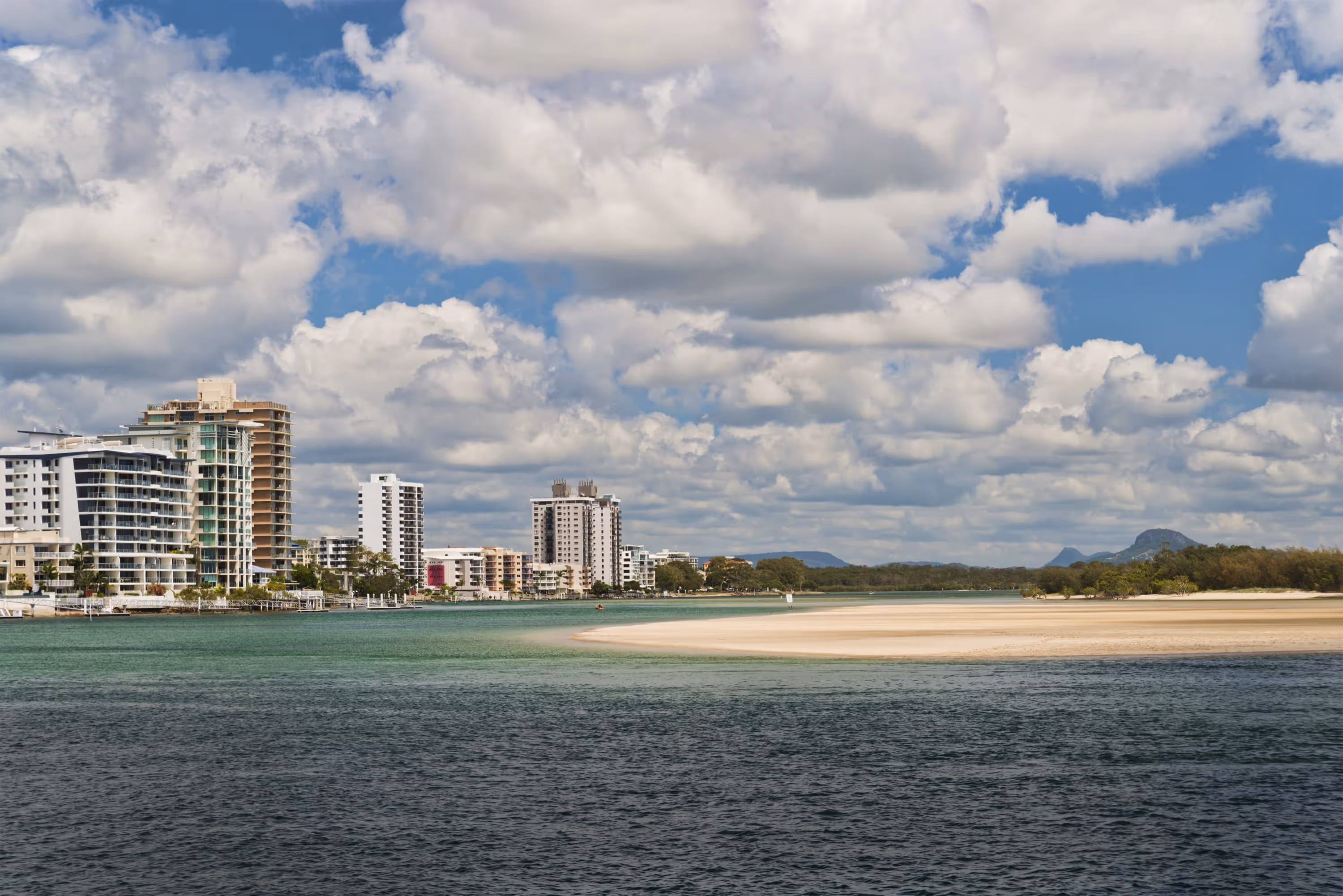 Majorca Isle Beachside Resort Maroochydore