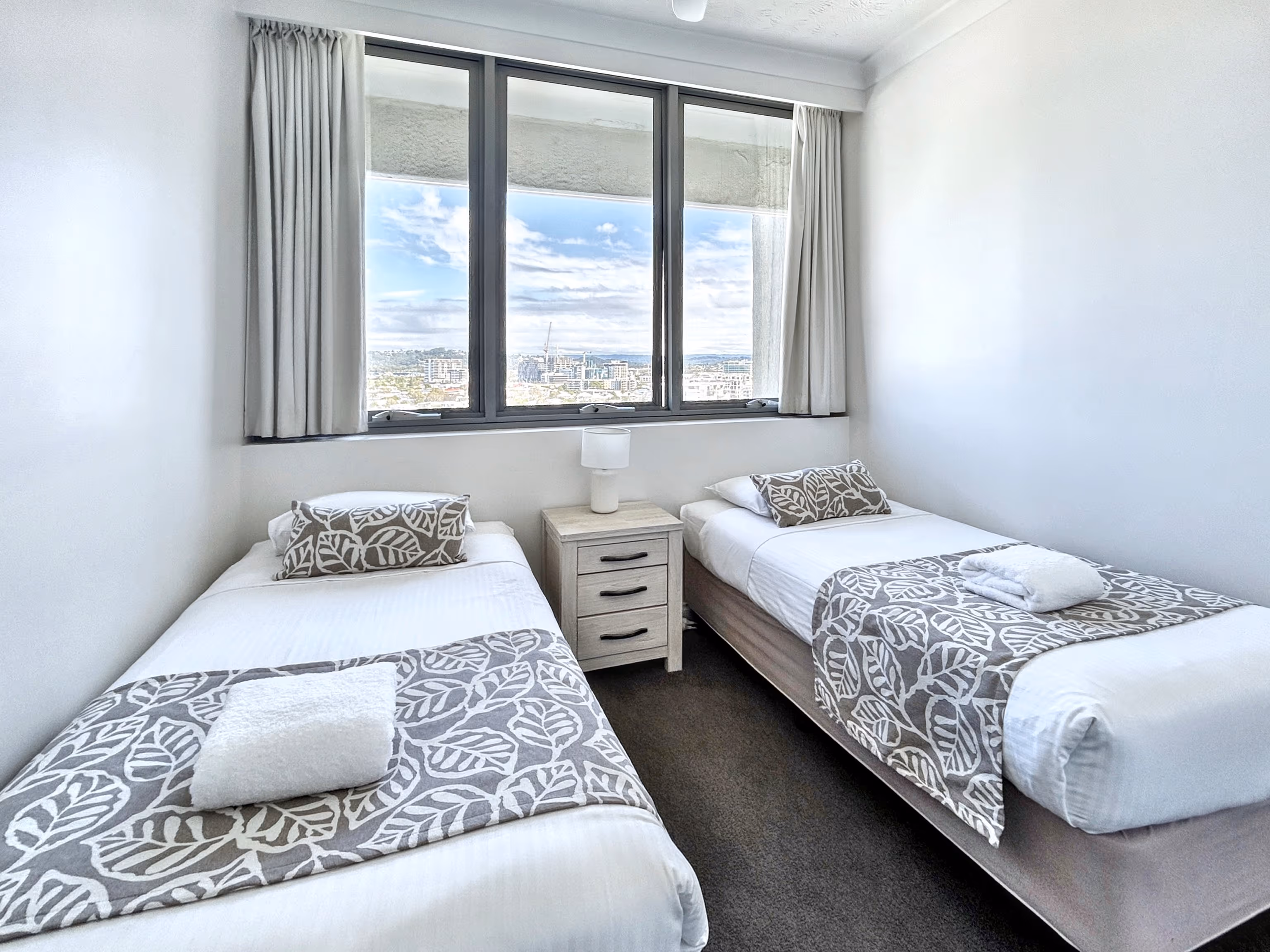 Family Spacious Penthouse Apartment