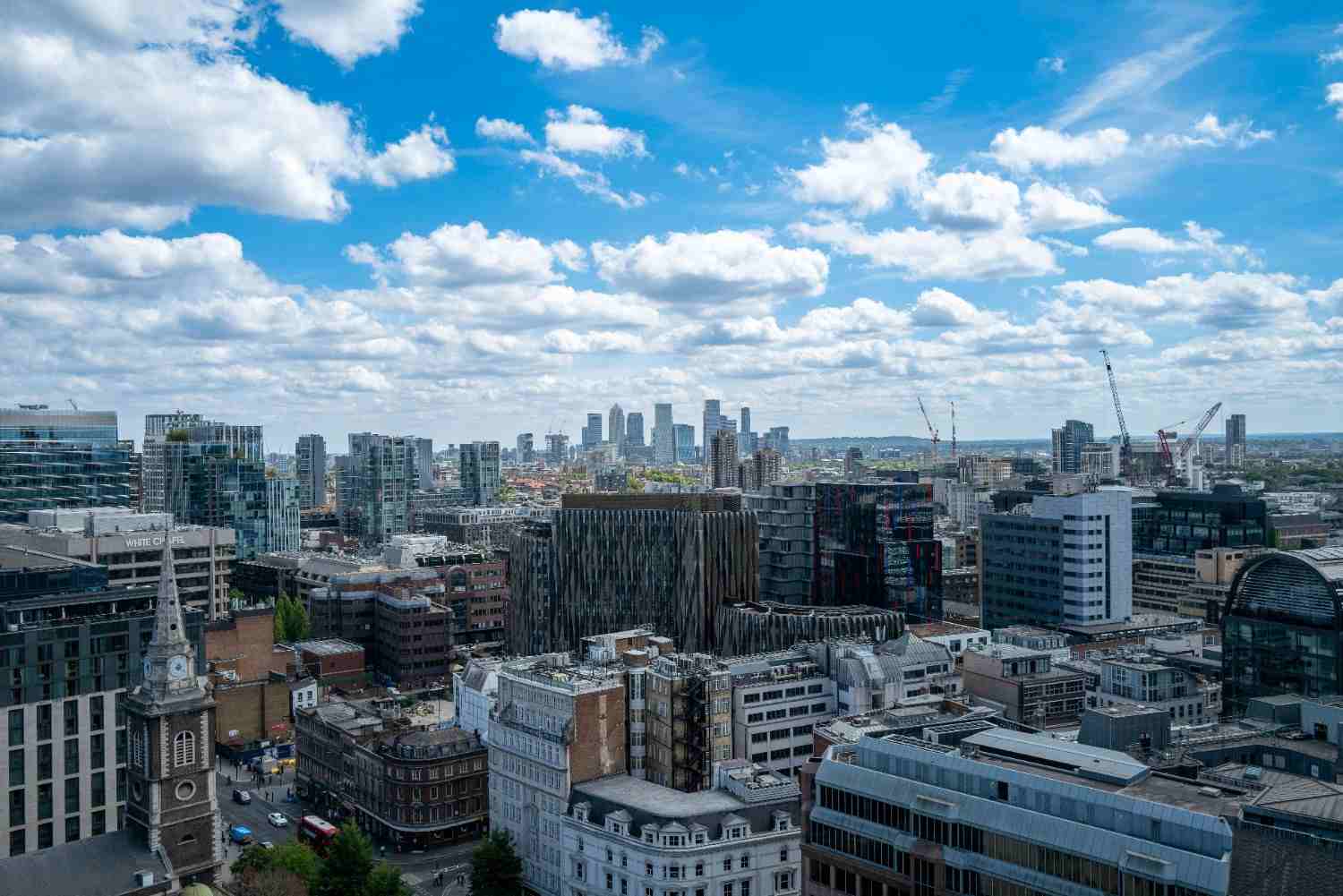 How UK Property Marketing Agencies Help Estate Agents Generate More Leads