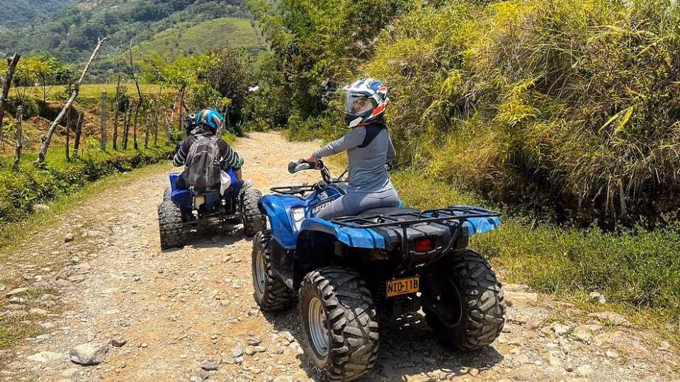 Stunning ATV 1.5hr + awesome paragliding over giant waterfalls from Medellin