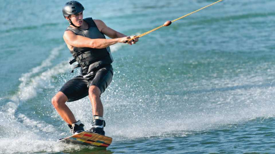 Wakeboarding Private Experience from Guatape