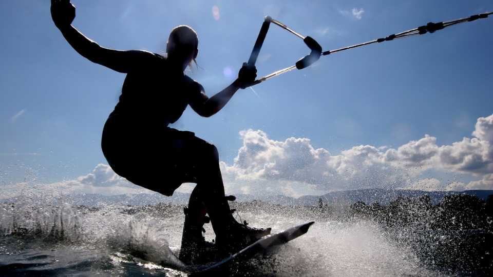Wakeboarding Private Experience from Guatape