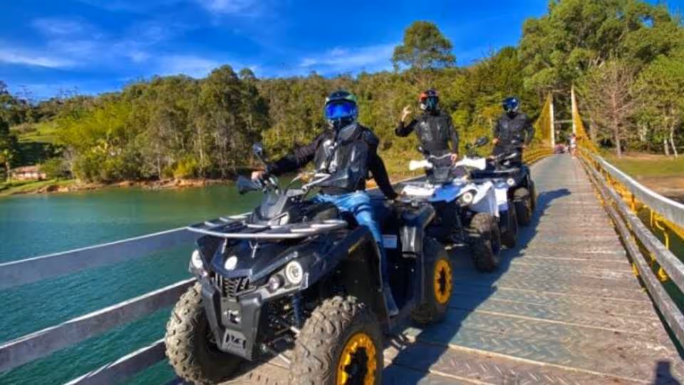 Guatapé (optional paragliding, coffee, atv, boat) tour from Medellin