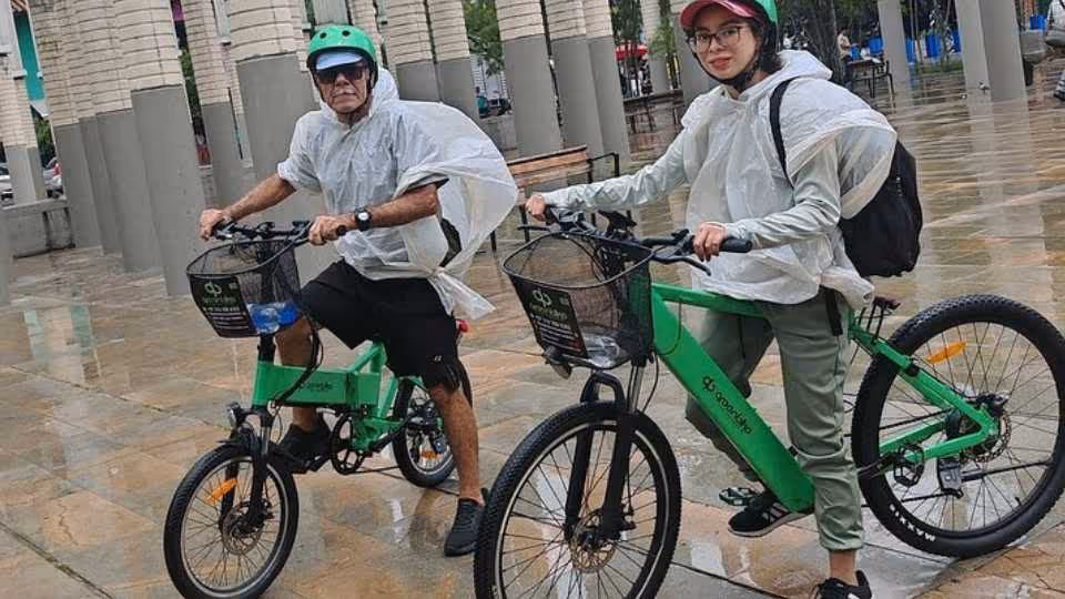 Medellín on Two Wheels: Electric Bike Adventure + Add-Ons