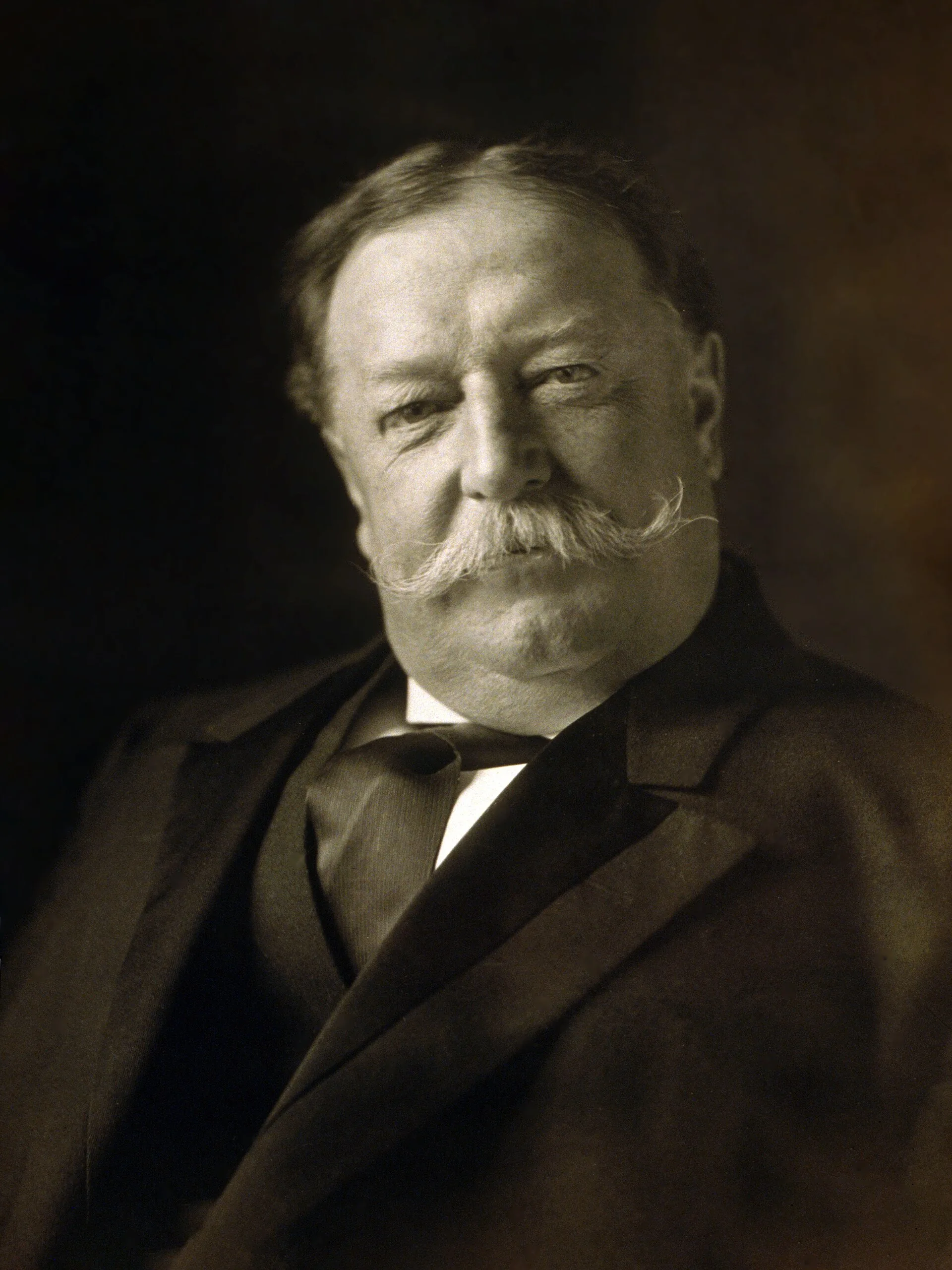 Black and white portrait photograph of President William Howard Taft