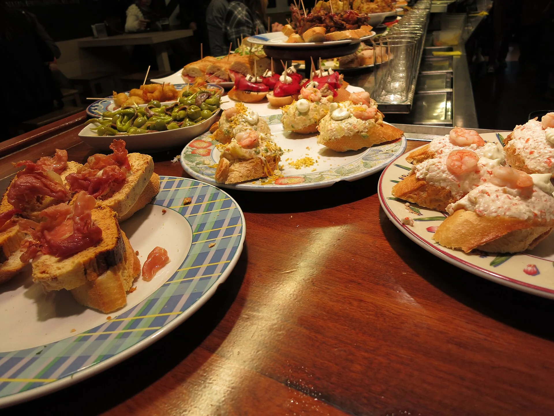 Pintxos in San Sebastián: the Gilda, the txikiteo and the city's bar food culture