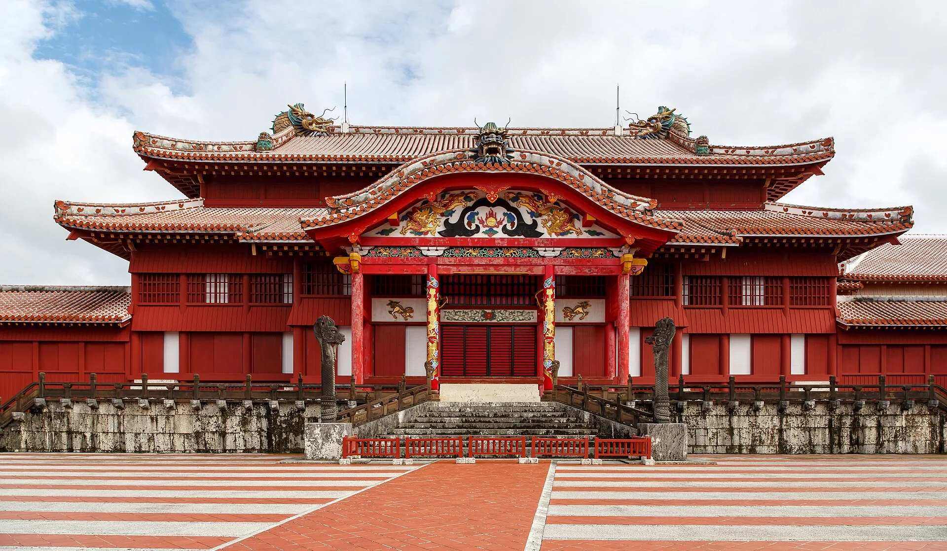 Shuri Castle: the Ryukyu royal palace, its Seiden hall and its court arts