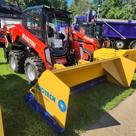 Manitou machines and the SwingSteer shining at the Minnesota ...