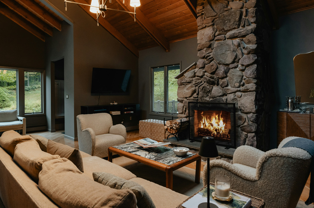 Rainy Day Cabin Fun: Best Games & Activities for Lake Vacations