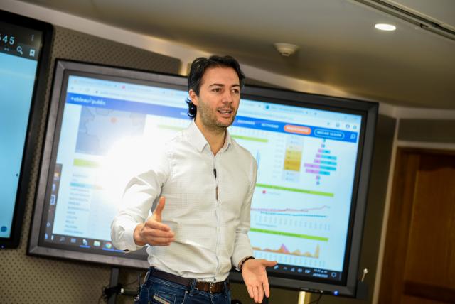 Medellín's Tech-Savvy Mayor, Daniel Quintero