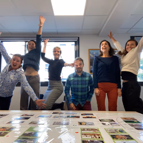 La Fresque de l'Economie Circulaire est une association dynamique