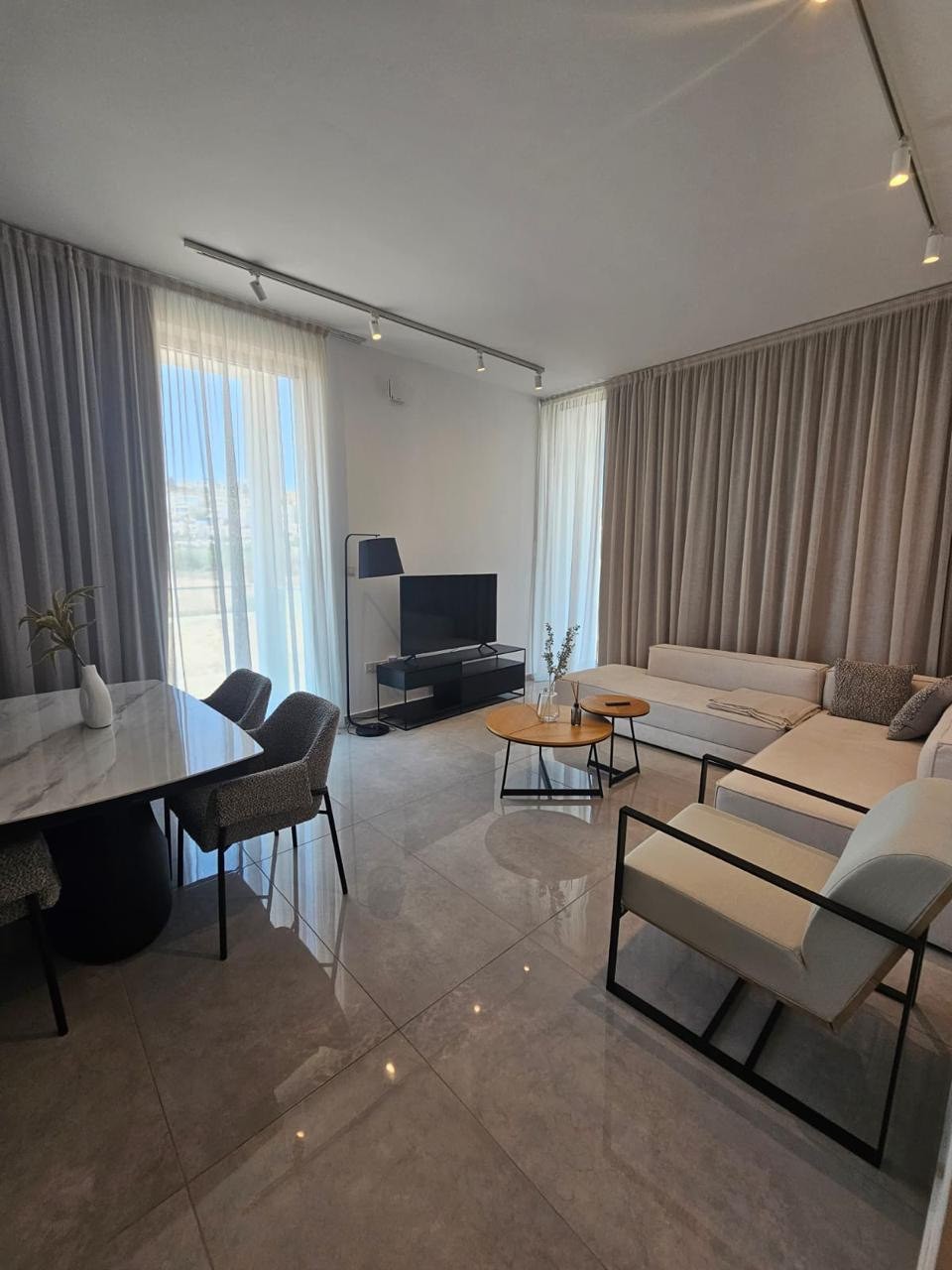 Изображение основного объекта