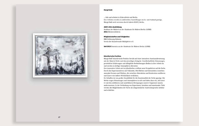 Werk von Margit Buss auf linker Seite, rechts Text über Biografie