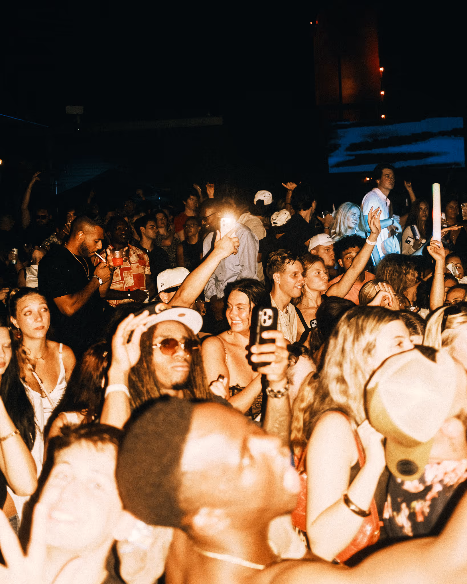FWD Day Night Club Crowd