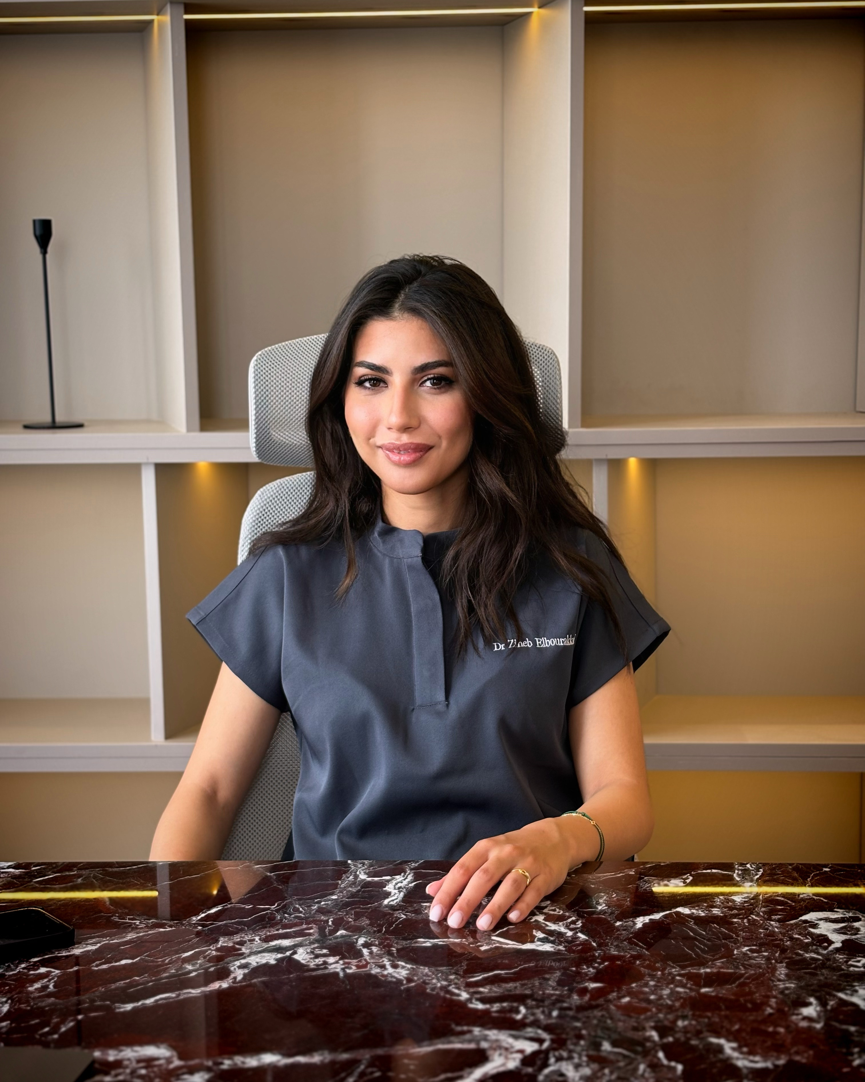 Photo du dentiste Zineb El Bourakkadi a Casablanca 