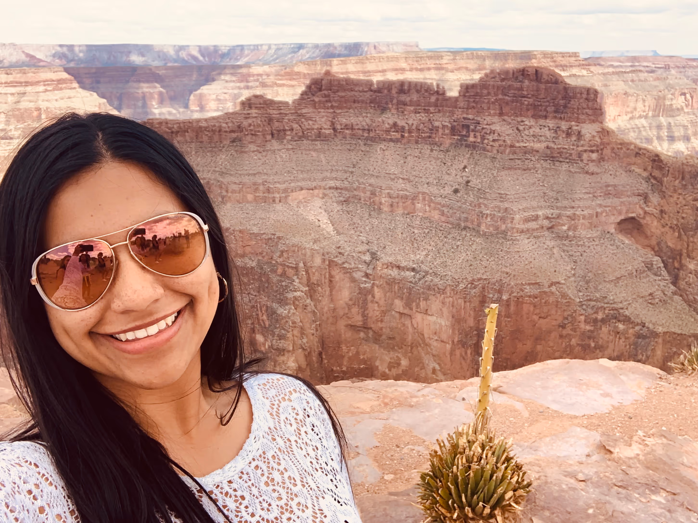 4. image of community outreach event: art workshop