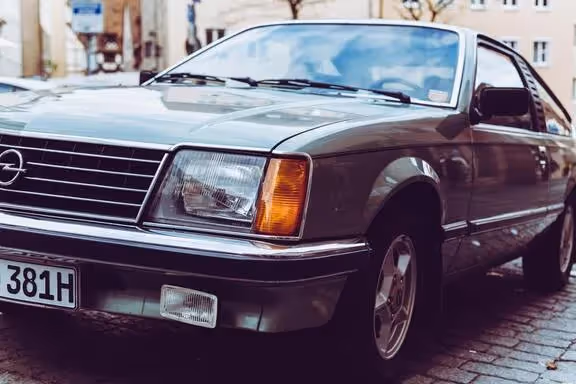 Opel monza
