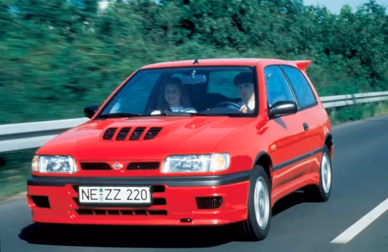 Nissan voiture sunny