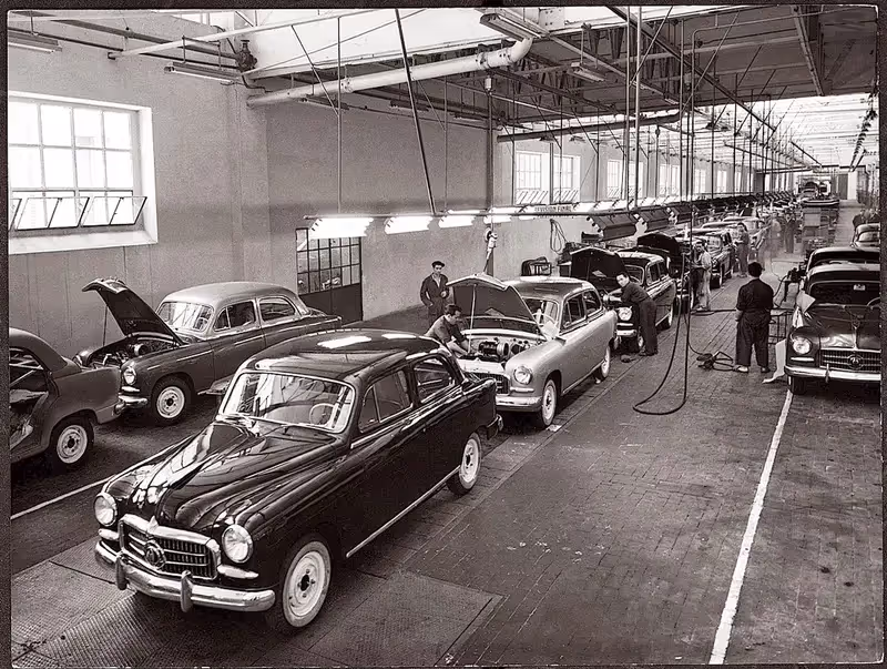 SEAT voiture garage