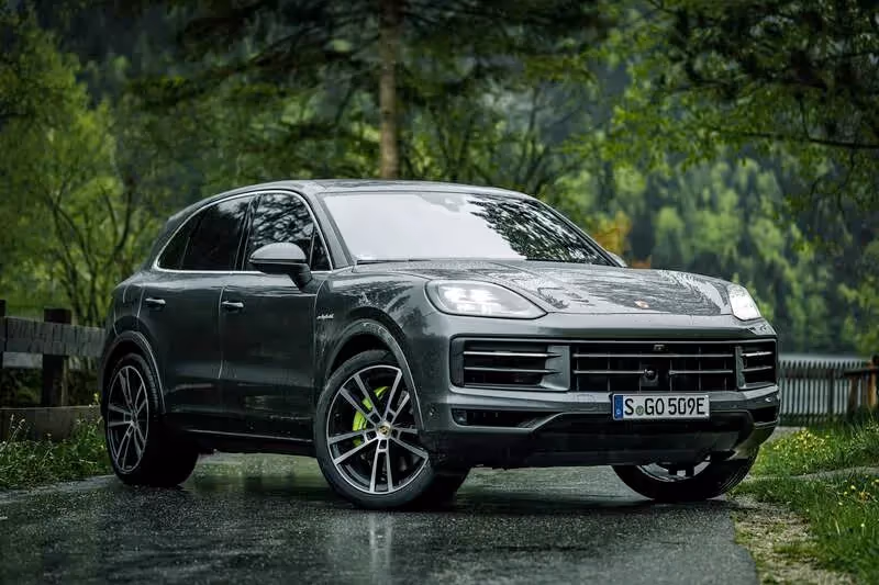 E-Hybrid (Porsche)