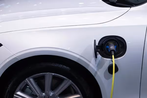 voiture électrique chargeur