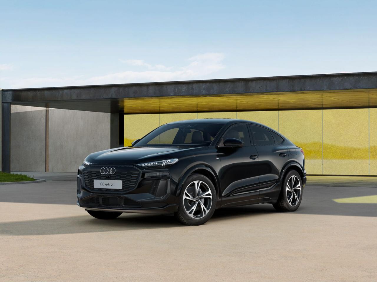 AUDI Q6 E-TRON 2026