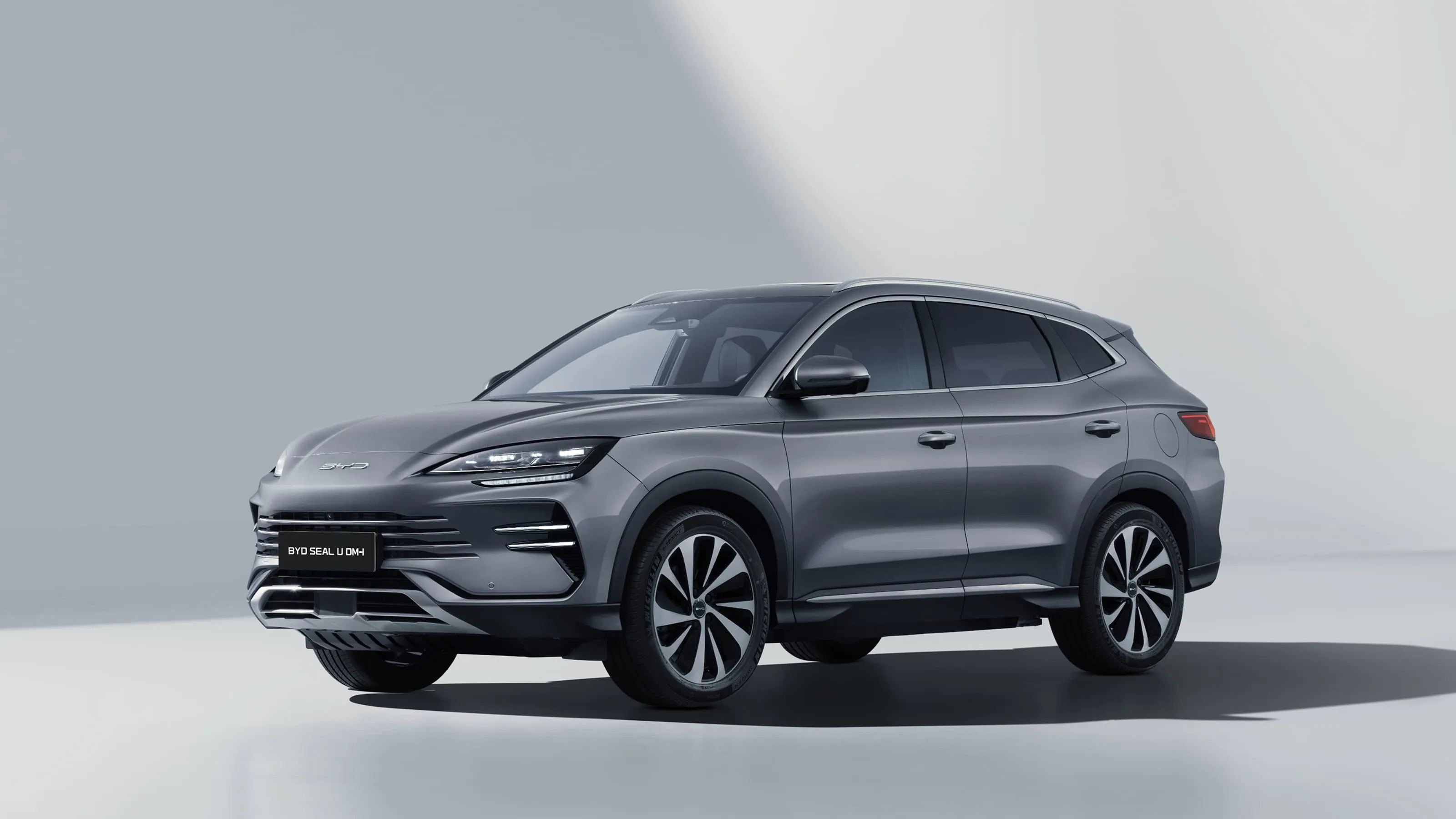 BYD SEAL U