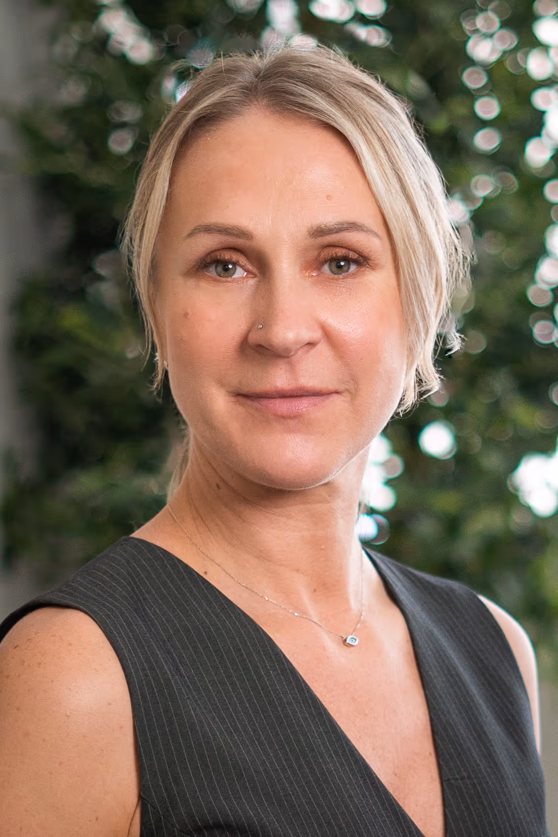 Aga mottyka headshot