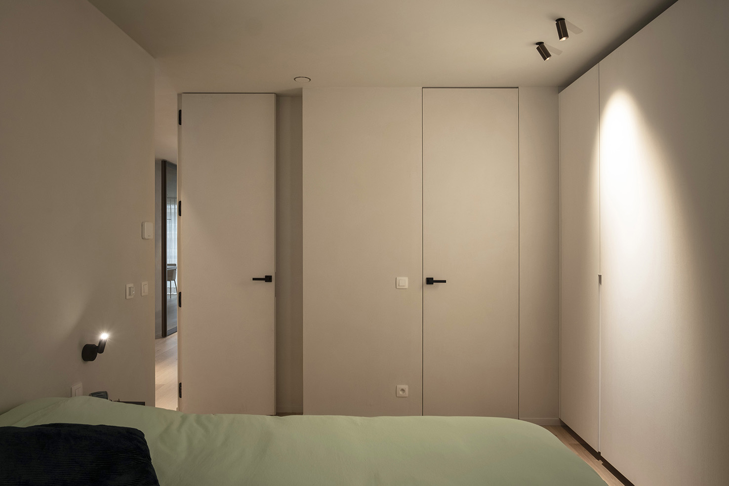 masterbedroom met ingewerkte dressing I gyma