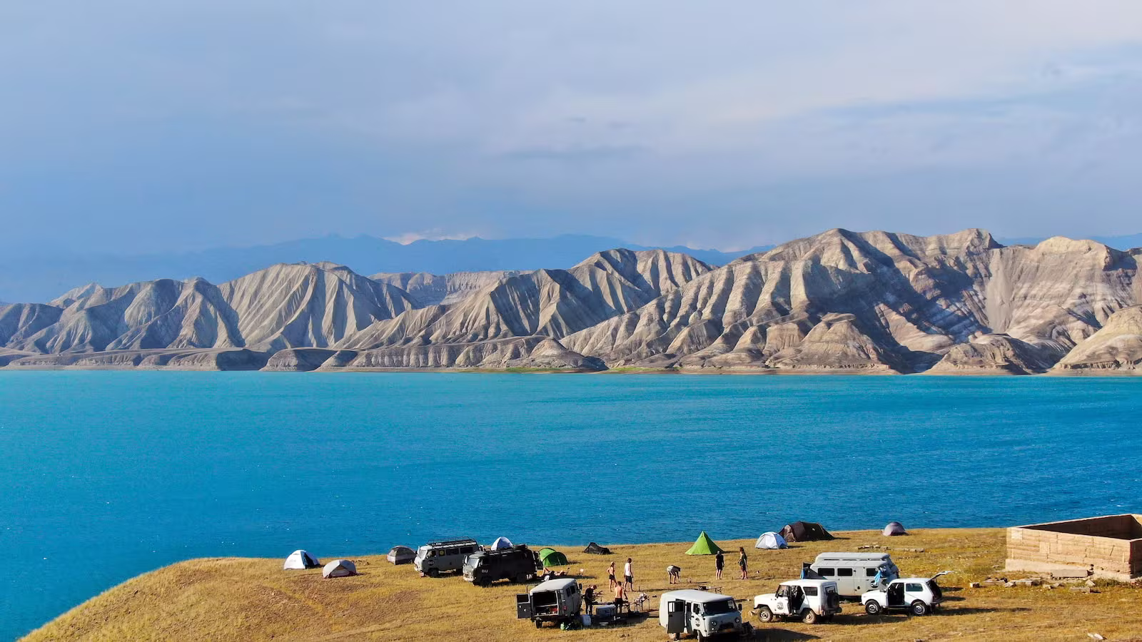 Wildkamperen op de mooiste plekken tussen de checkpoints tijdens de Silk Road Rally