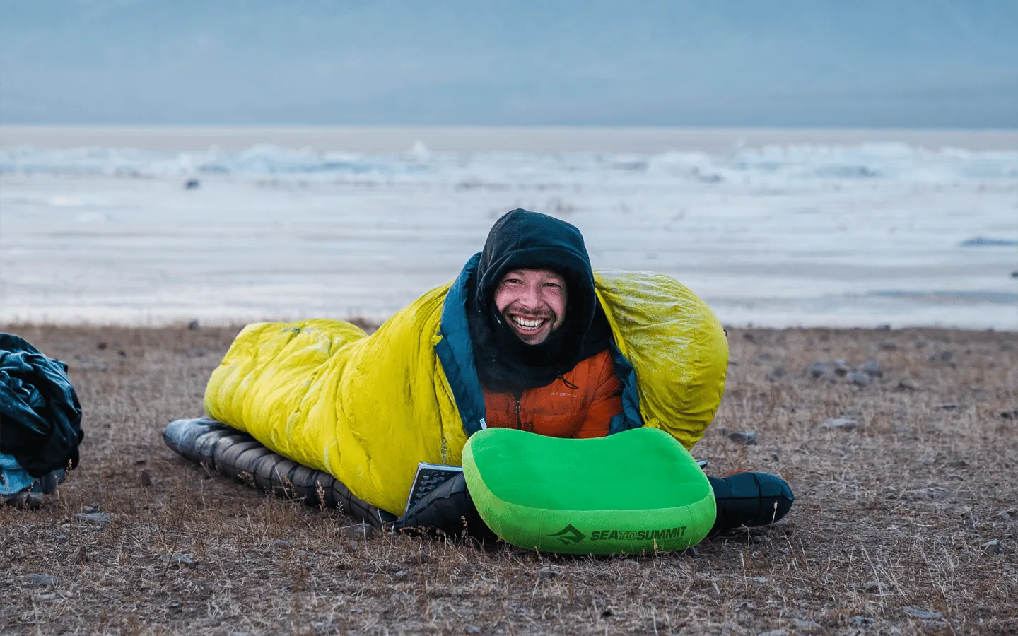 Slapen in verwarmde Yurts of in de sneeuw tijdens de DVJ Wintereditie in Kyrgyzstan