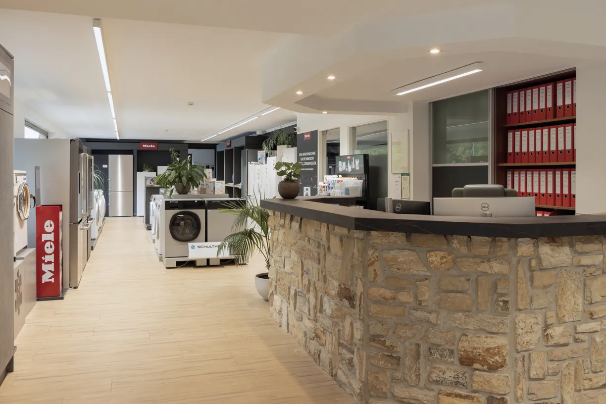 Notre showroom avec ses appareils électroménagers.