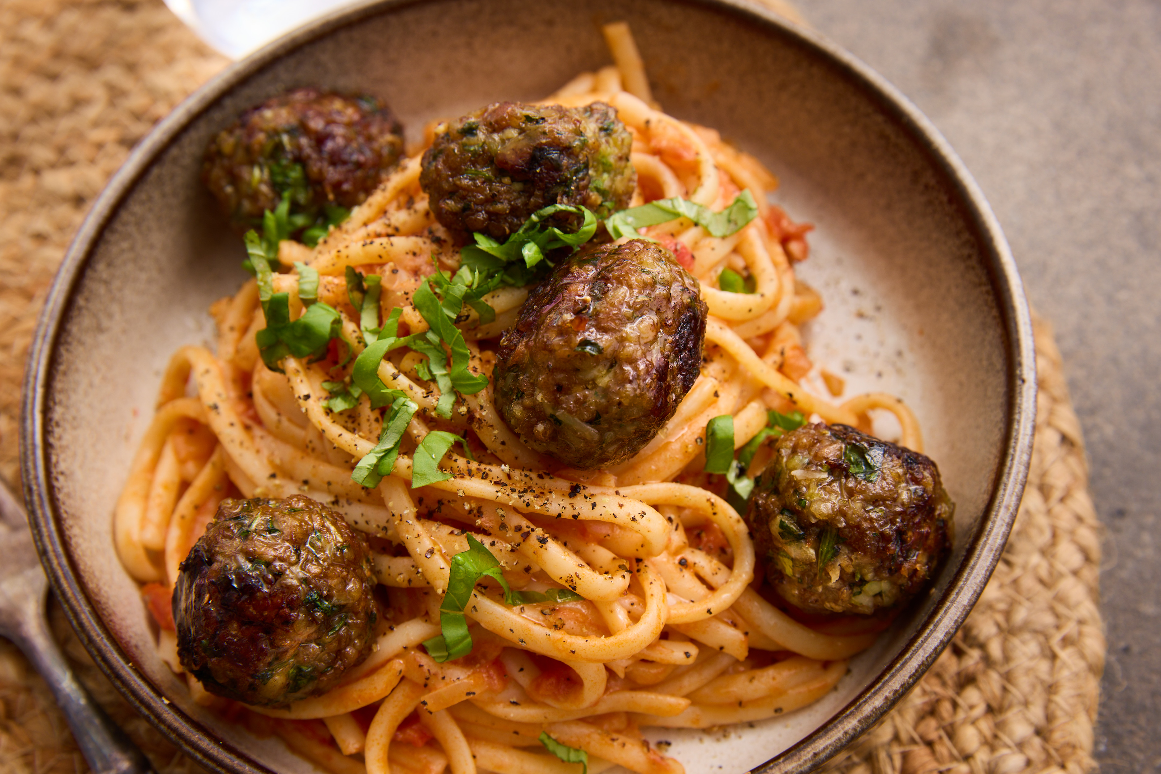 Vegetarisk version af spaghetti med kødboller