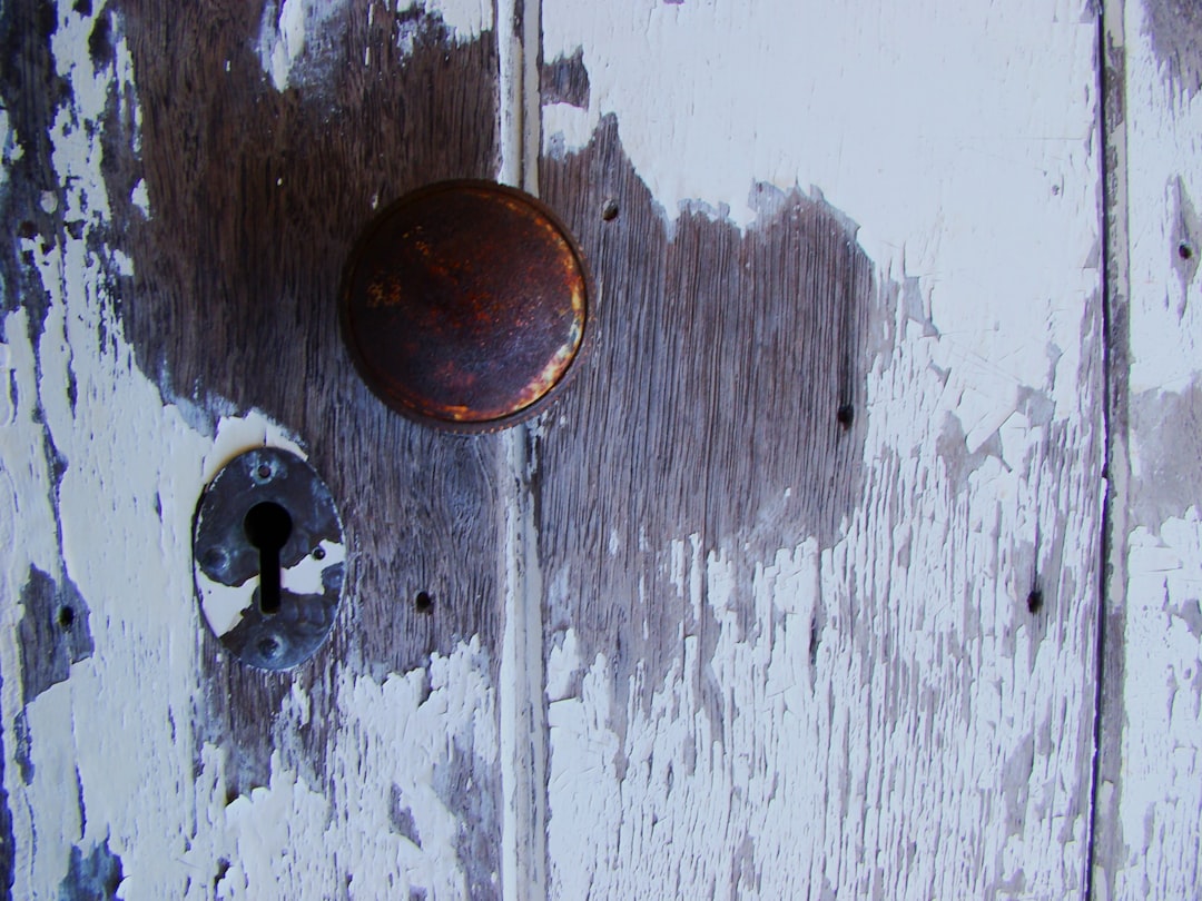 rotted wooden door sill with moisture damage - replacing front door rotted wooden door sill with moisture damage - replacing front door
