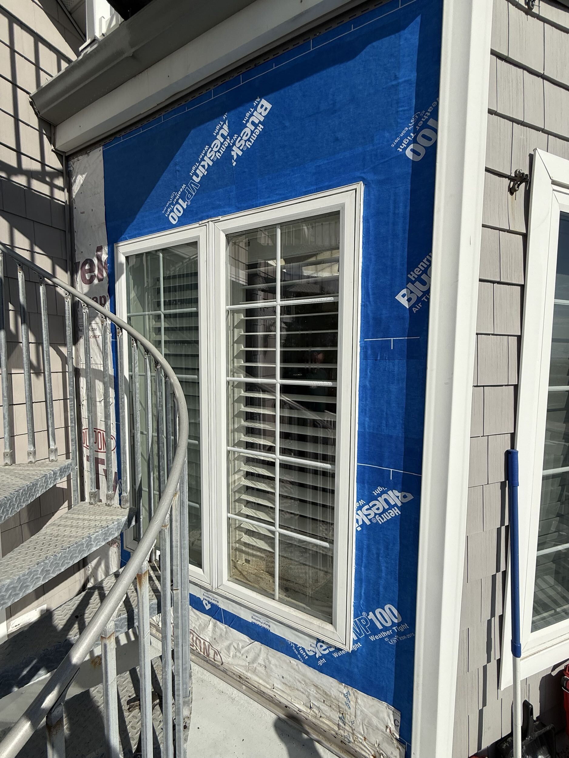 The DIY Guide to Installing New Windows on Old House Frames