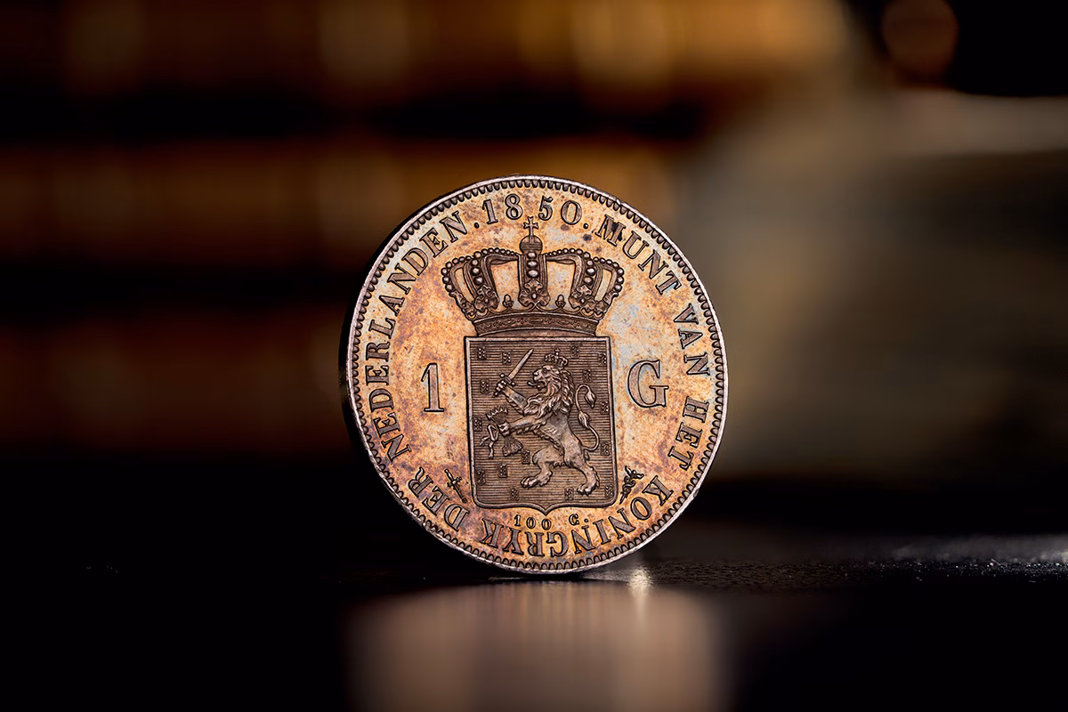 Zilveren gulden uit 1850 met het gekroonde rijkswapen